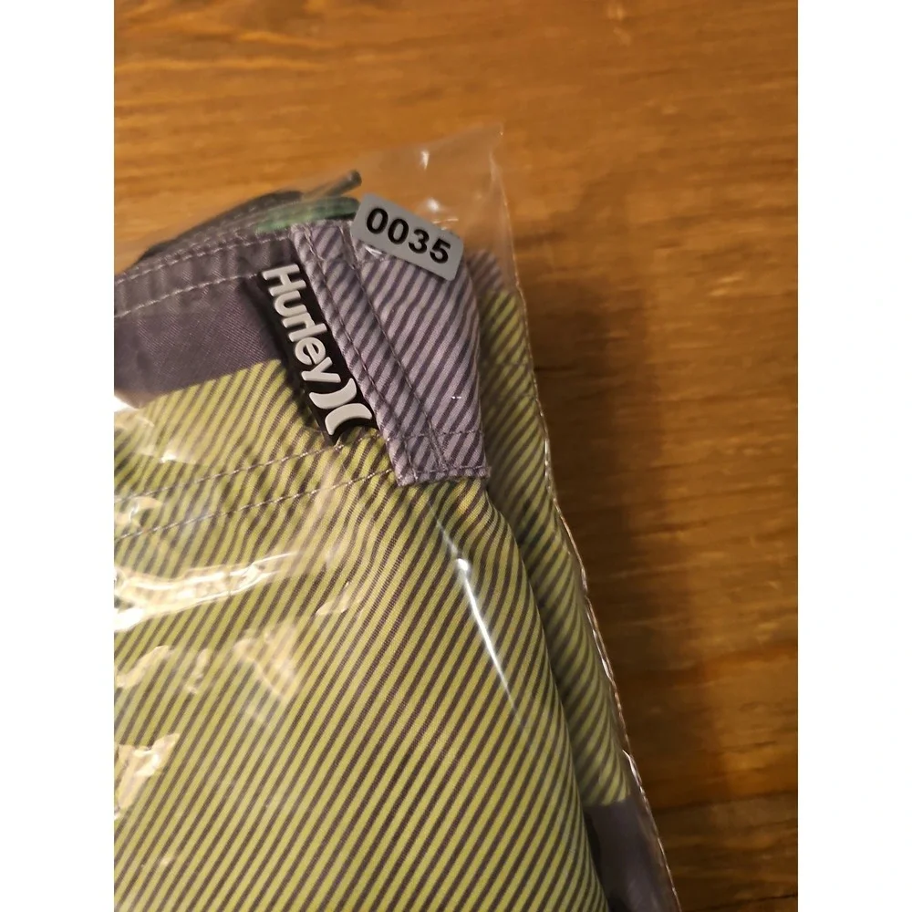 Hurley Board Shorts Green Gray Block,size 34